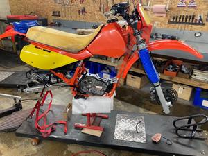 XR650R CLASSIC RED - 